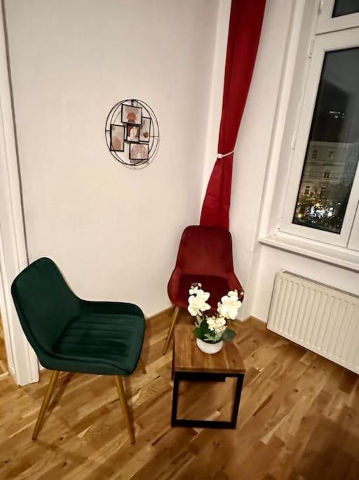 Klimatisierter Wiener Altbauflair Im Zentrum Wiens Exteriör bild